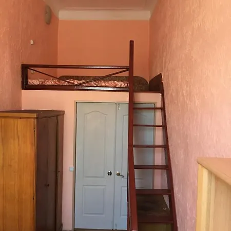 Room Odessa